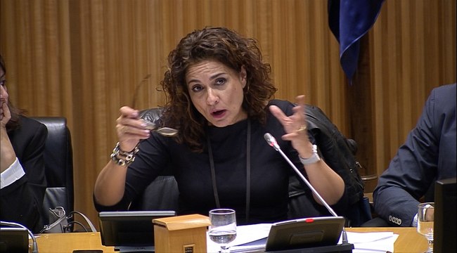 Montero enviará a las Cortes la nueva ley contra el fraude fiscal