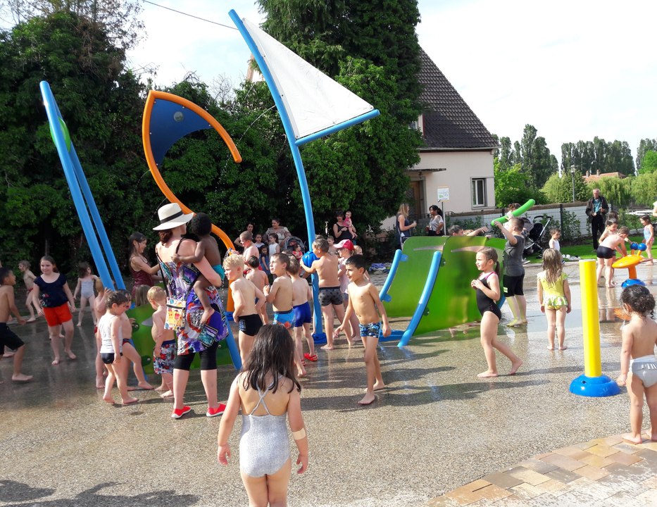 Saverne : une nouvelle aire de jeux aquatiques inaugurée