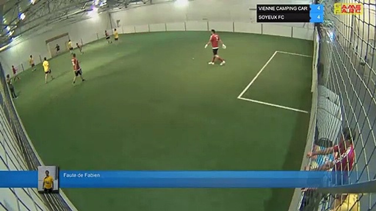 Faute de Fabien - VIENNE CAMPING CAR Vs SOYEUX FC  - 18/06/19 20:00 - LIGUE 4  - Poitiers Game Parc
