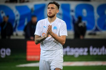 Lucas Ocampos distille