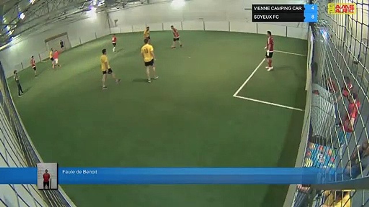 Faute de Benoit - VIENNE CAMPING CAR Vs SOYEUX FC  - 18/06/19 20:00 - LIGUE 4  - Poitiers Game Parc