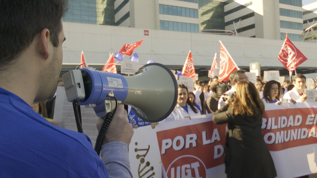 Investigadores del Hospital La Fe reclaman "estabilidad laboral"