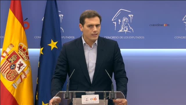 Rivera descarta una moción de censura contra Pedro Sánchez