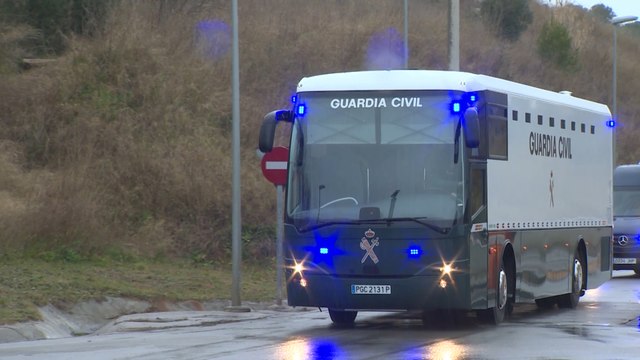Los nueve políticos independentistas acusados han sido trasladados a Madrid