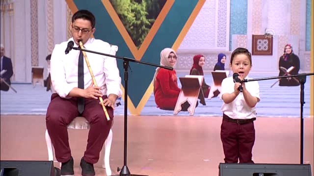 Erbaş: "Çocuklarımızın kendisiyle, toplumla, rabbiyle barışık, sorumluluk sahibi olarak yetişmesini...