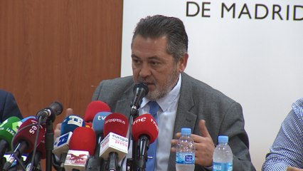 Taxistas piden "dejar la política" y buscar solución