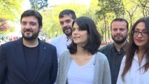 Podemos e Izquierda Unida escenifican acuerdo para la Comunidad de Madrid