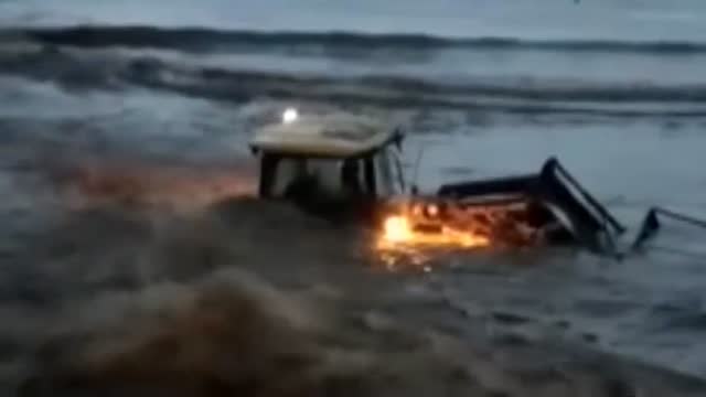 Las lluvias, intermitentes pero cuantiosas, obligan a los servicios de emergencia a esforzarse a fondo