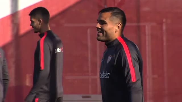 Primer entrenamiento de Marko Rog con el Sevilla