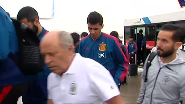 La selección parte rumbo a Gales