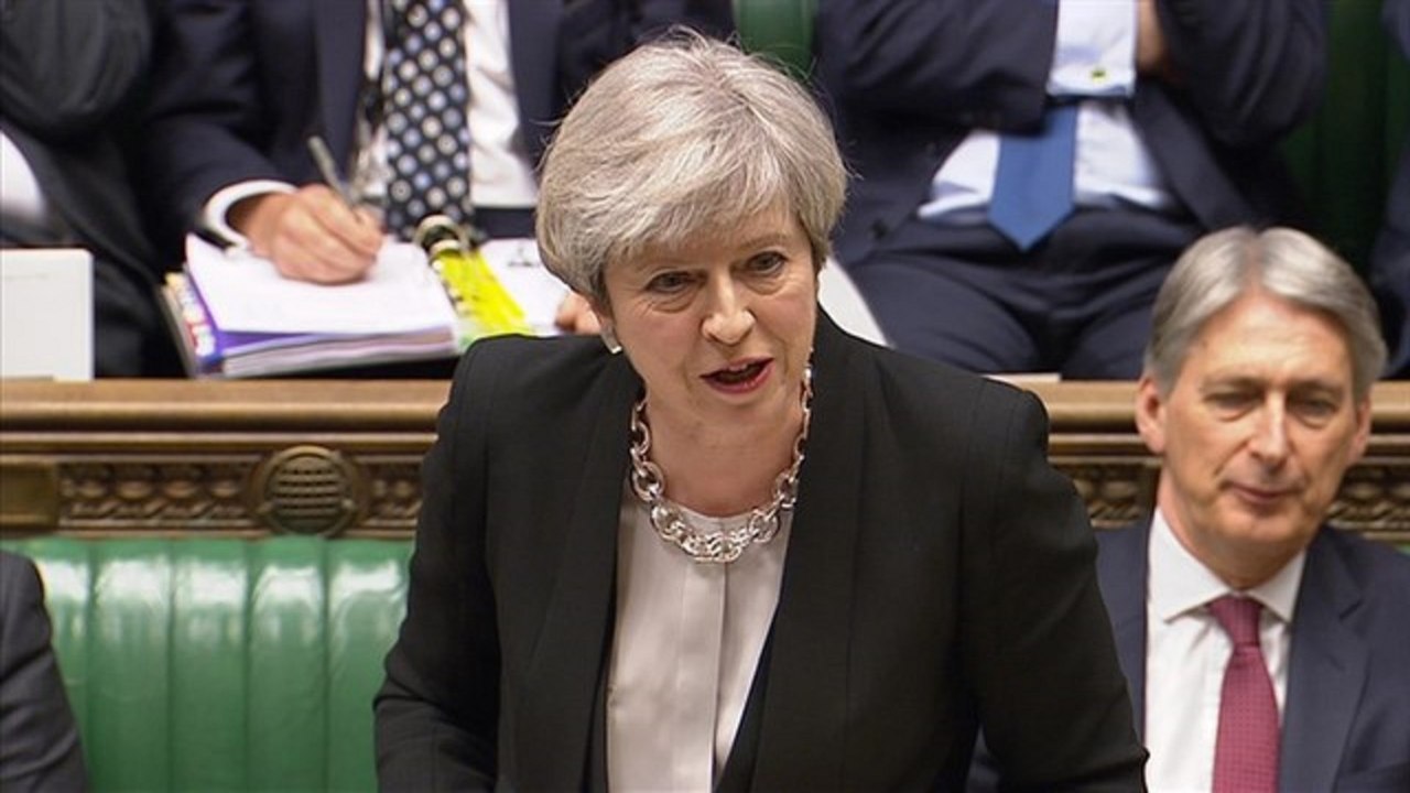 May podría contar con votos laboristas para el acuerdo del Brexit