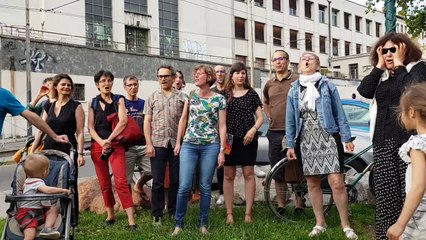 Ils manifestent devant l'ancien bâtiment des Beaux-Arts de Lyon