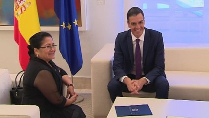 Sánchez recibe a la presidente del Parlamento Centroamericano
