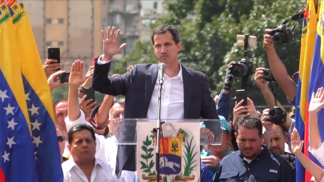 Juan Guaidó se autoproclama presidente encargado de Venezuela