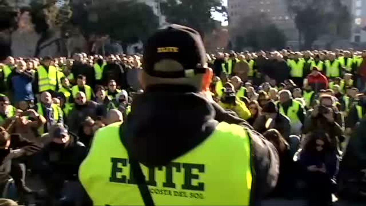 Uber y Cabify abandonarán Barcelona cuando la Generalitat apruebe el decreto ley