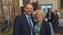 Ábalos se reúne con Manuela Carmena