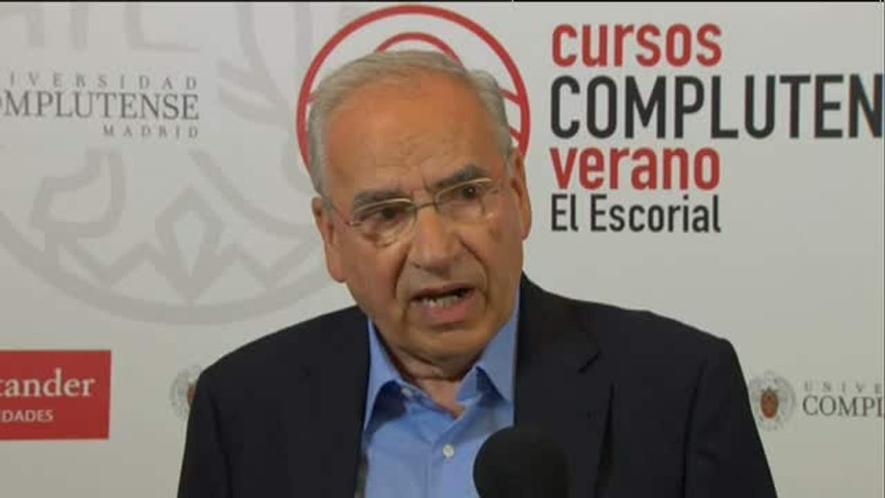 Guerra acusa independentistas y "populistas" de estar "aliándose con las cloacas de los servicios de información" para "desprestigiar" a la Corona