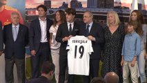 Presentación de Álvaro Odriozola como jugador del Real Madrid