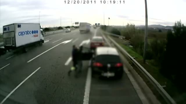 2,8 millones de conductores reconocen que son agresivos al volante