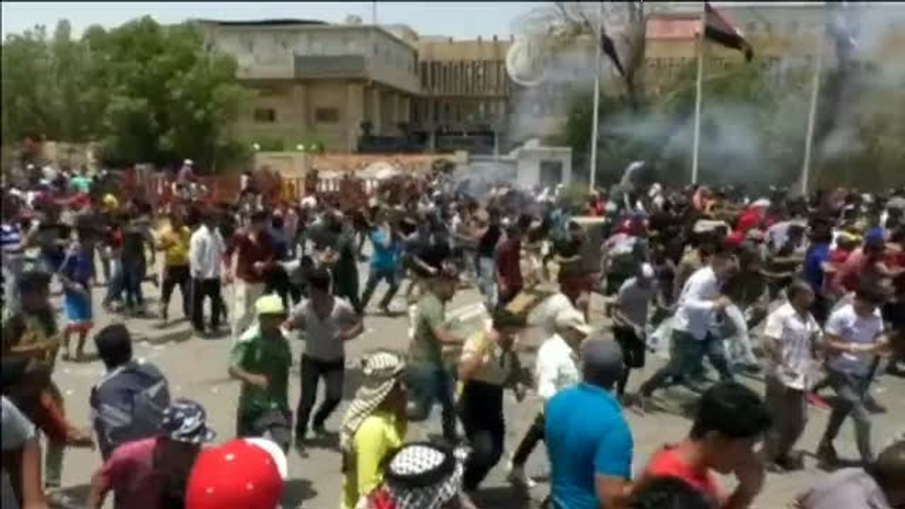 Medio centenar de heridos en Irak en el octavo día de protestas al Gobierno