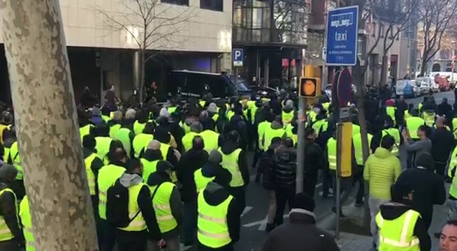 Barcelona acoge una nueva jornada de protestas de taxistas