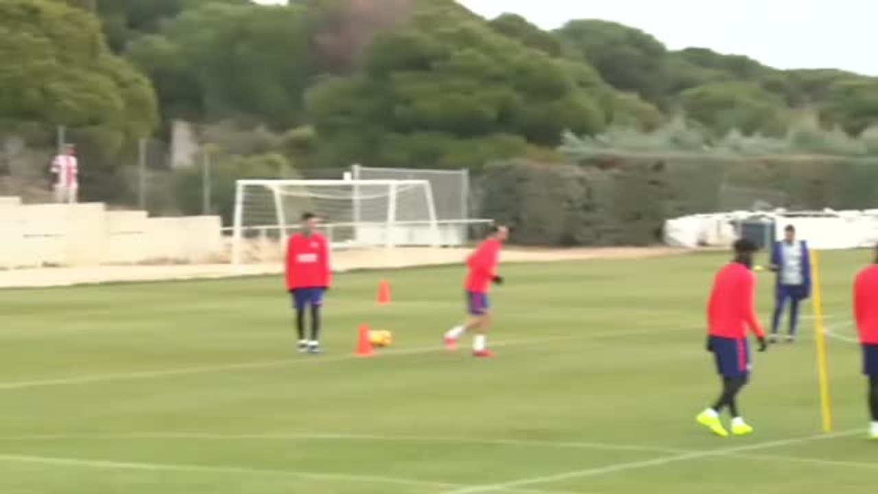 El Atlético vuelve a los entrenamientos mermado por las bajas
