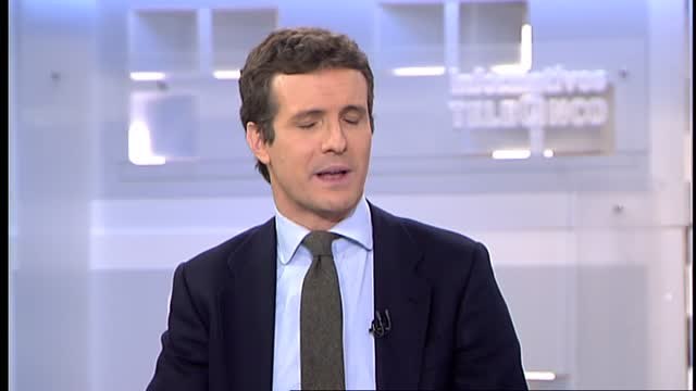 Casado: Que diga el PSOE que pacta con Torra que el PP habla con VOX es una broma