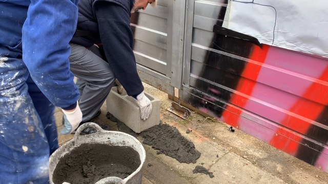 Belén y Pilarica colocan la primera piedra del túnel de Andrómeda