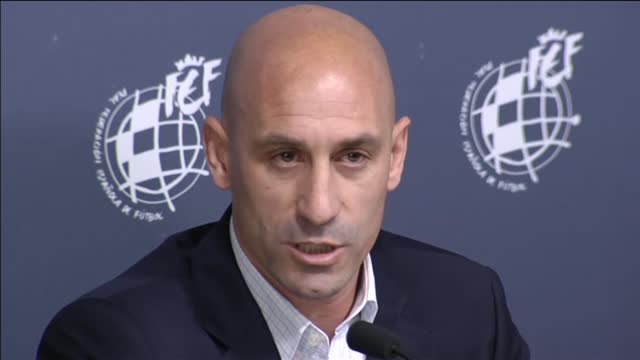 Luis Enrique deja de ser seleccionador