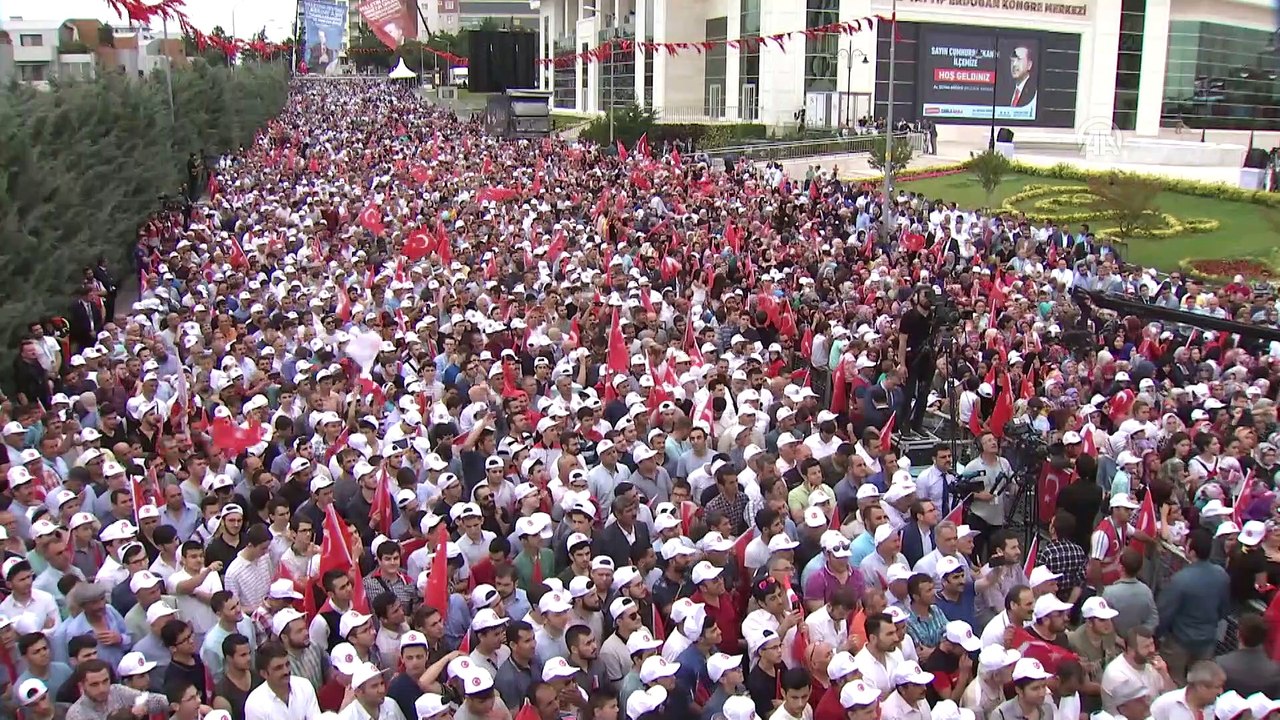 Erdoğan: 'CHP adayına destek ya Kandil'den, ya Kandil'in güdümündeki partinin cezaevindeki eski genel başkanı Selo'dan ya da yurt dışından geliyor' - İSTANBUL