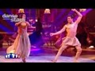 Un Bollywood pour Olivier Dion et Candice Pascal sur "Jai Ho" (Pussycat Dolls)