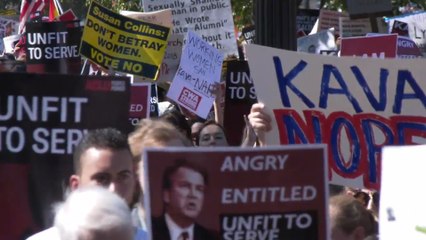 Manifestantes protestan en contra del juez Kavanaugh
