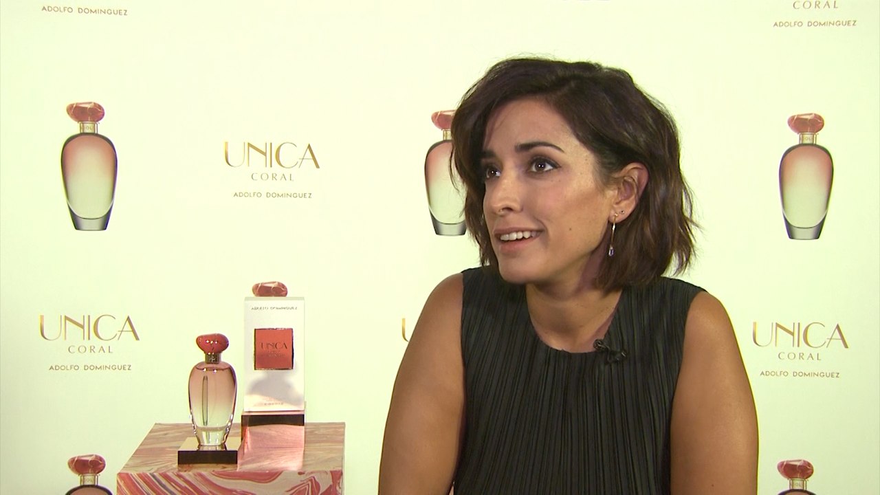 Inma Cuesta presenta ÚNICA CORAL, la nueva fragancia de Adolfo Dominguez