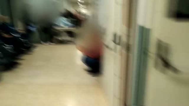 Los correos desesperados del médico de Urgencias de Santiago: Situación muy preocupante. Tomen medidas