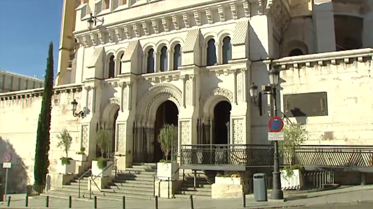 Franco podría acabar enterrado en la Catedral de la Almudena