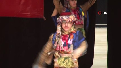 Mesleki eğitim öğrencileri örnek projelerini sergiliyor