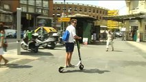 Los patinetes eléctricos no podrán circular por la acera en Valencia