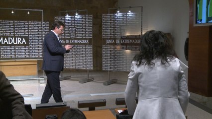 Tải video: Rueda de prensa del presidente de la Junta de Extremadura Guillermo Fernández Vara