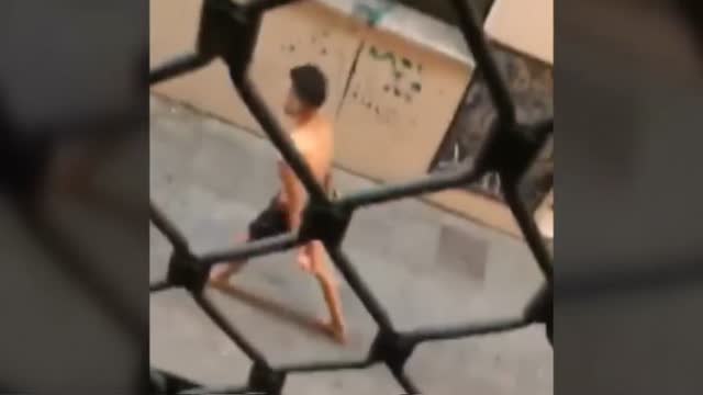 Herido un magrebí en una pelea en el Raval