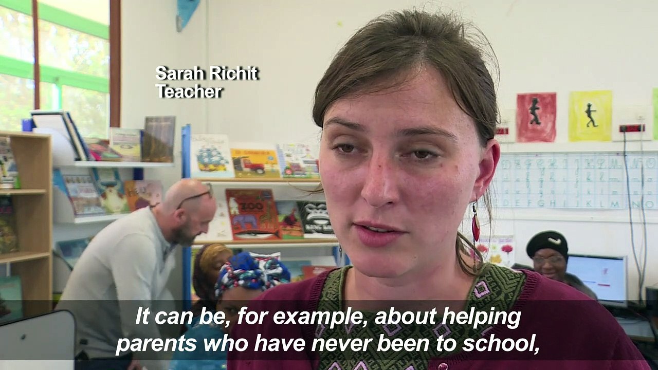 French school opens its doors for foreign parents