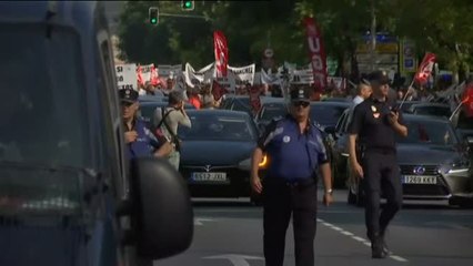 El sector del VTC, en pie de guerra contra el Gobierno