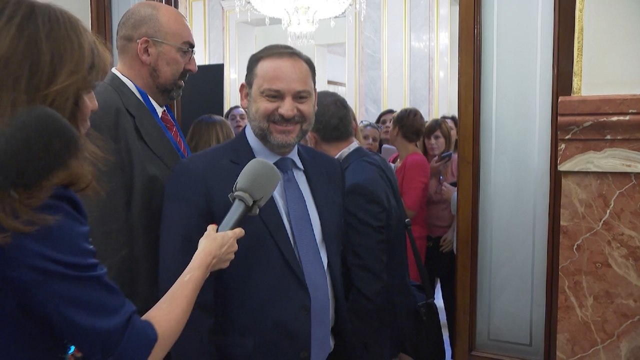 Ábalos rechaza adelanto electoral