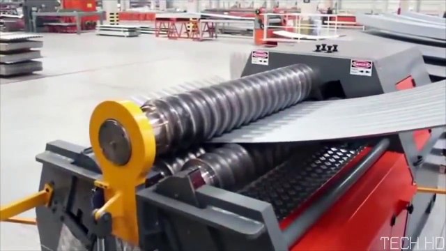 De plus SATISFAISANT d'Usine, des Machines Et des Outils Ingénieux ▶7
