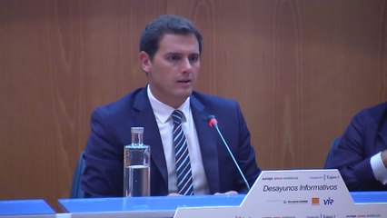 Rivera acusa a Susana Díaz de no cumplir acuerdo por calendario judicial