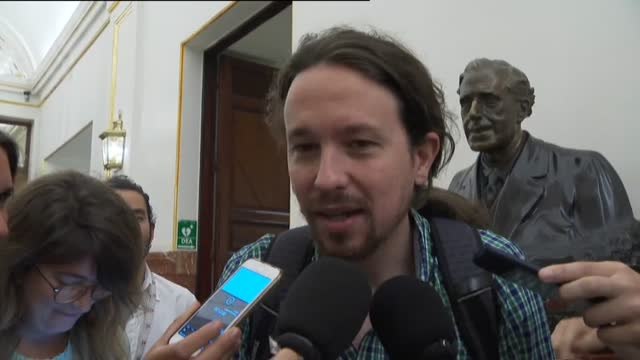 Pablo Iglesias ve cutre que Pedro Sánchez copie párrafos en su libro y pide que dé explicaciones