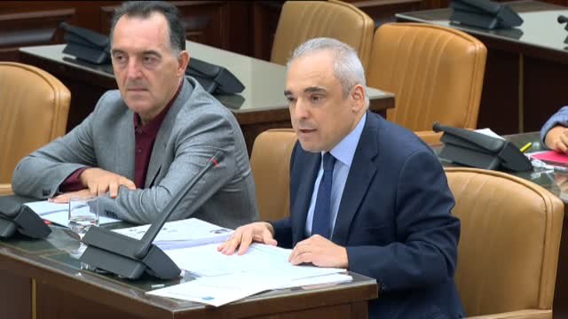 Aznar a Simancas: Si quiere solventar algún problema o frustración se ha equivocado de interlocutor