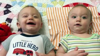 These twin babies are totally adorable