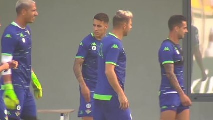 Download Video: El Betis completa el último entrenamiento antes de viajar a Valencia