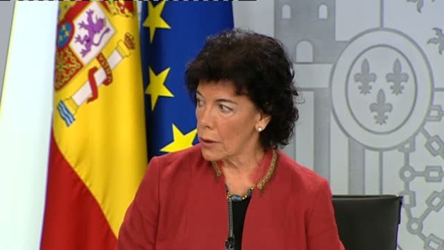 El Ejecutivo afirma que el asunto de la tesis de Sánchez es para montar ruido y abatir al Gobierno