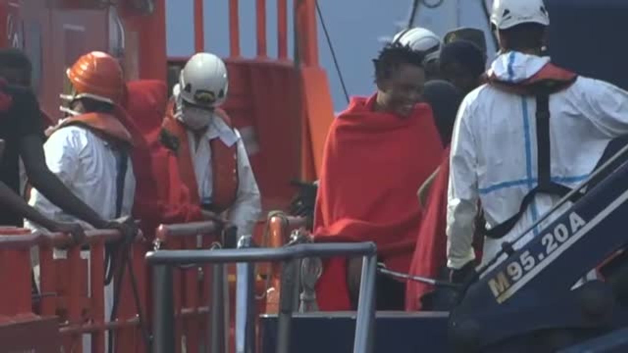 Rescatados en un día 566 inmigrantes en 15 pateras